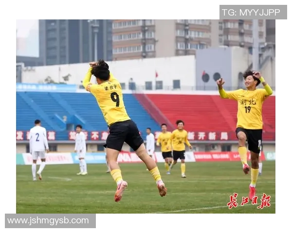 全运会回顾：西安篮球队在赛场上的经验与表现分析