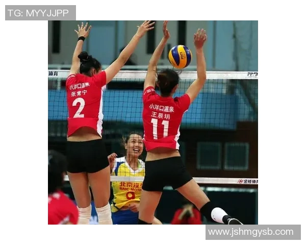 排球盛宴:深入武汉排球队的技战术与训练秘辛探讨 排球盛宴:深入武汉排球队的技战术与训练秘辛探讨