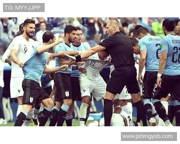 足球明星中速度最快的球员是谁他们在比赛中如何展现惊人速度 足球明星中速度最快的球员是谁他们在比赛中如何展现惊人速度